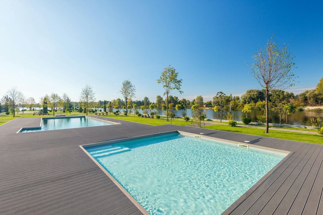 Professional Pool Cleaning Services in West Miami