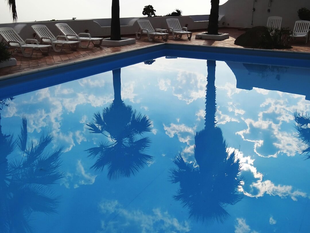 Florida Climate and Pool Health: Timing and Balance Image